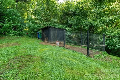 1226 Newfound Road Leicester NC 28748