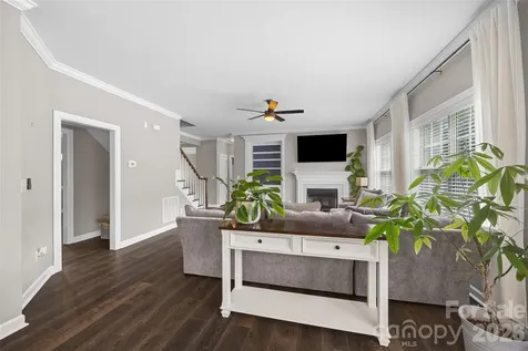 11118 Fountaingrove Drive Charlotte NC 28262