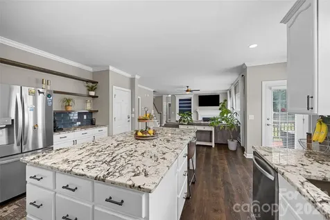 11118 Fountaingrove Drive Charlotte NC 28262