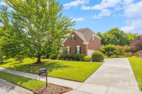 11118 Fountaingrove Drive Charlotte NC 28262