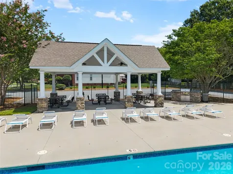 11118 Fountaingrove Drive Charlotte NC 28262
