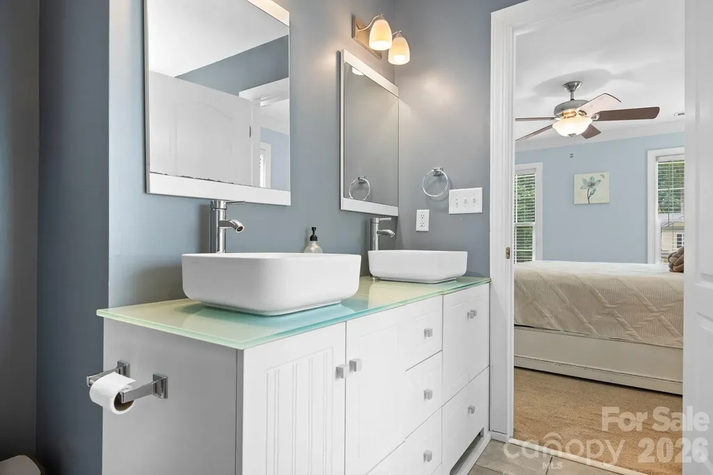 142 Valley Glen Drive Troutman NC 28166