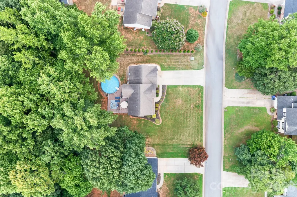 142 Valley Glen Drive Troutman NC 28166