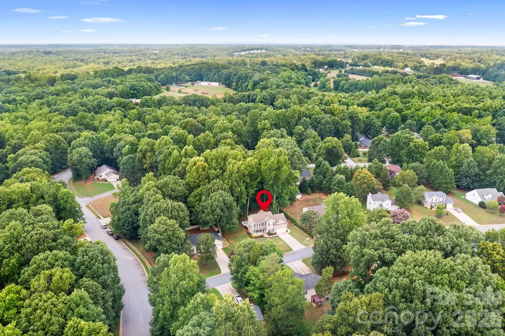 142 Valley Glen Drive Troutman NC 28166