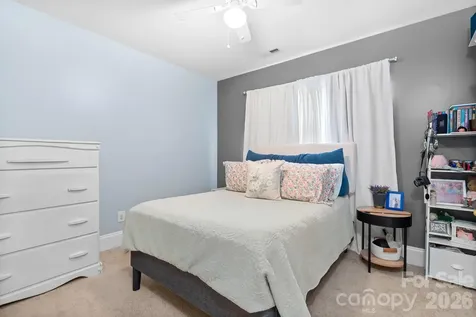 142 Valley Glen Drive Troutman NC 28166
