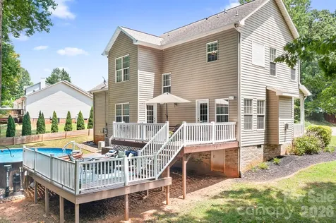 142 Valley Glen Drive Troutman NC 28166