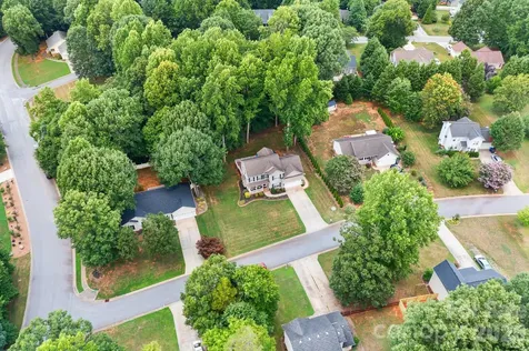 142 Valley Glen Drive Troutman NC 28166