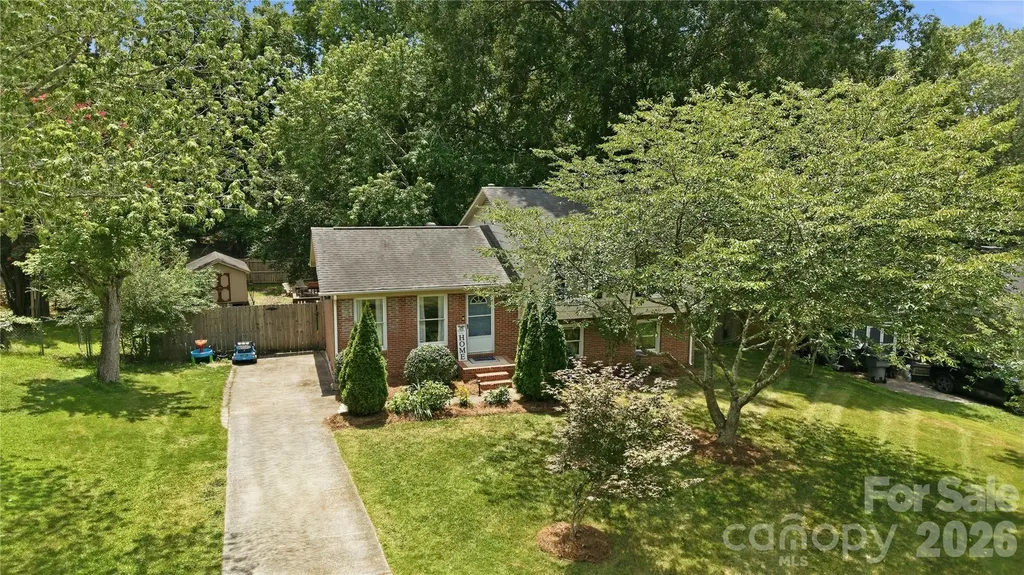 6337 Welford Road Charlotte NC 28211