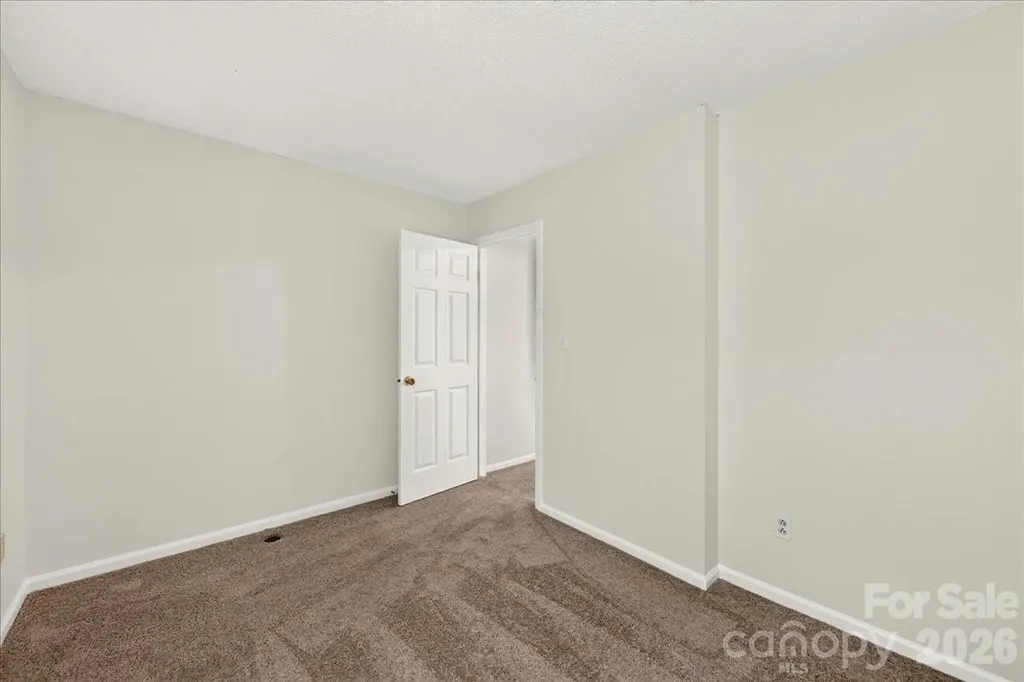 614 Lex Drive Charlotte NC 28262