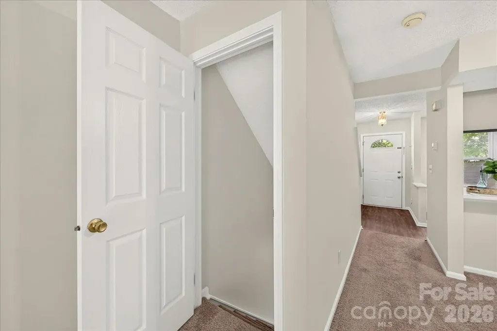 614 Lex Drive Charlotte NC 28262