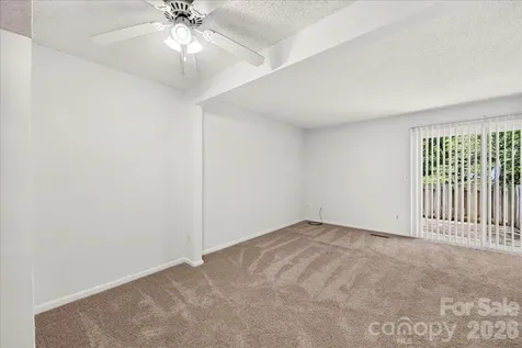 614 Lex Drive Charlotte NC 28262