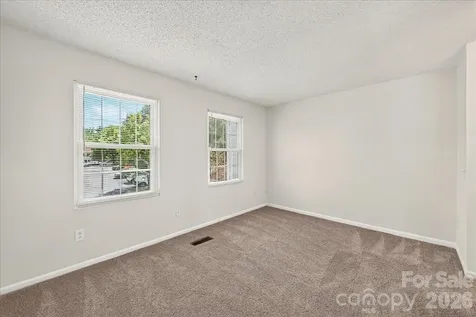 614 Lex Drive Charlotte NC 28262