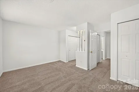 614 Lex Drive Charlotte NC 28262
