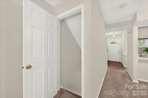 614 Lex Drive Charlotte NC 28262