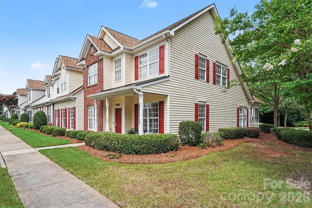 10729 Yellow Tail Court Charlotte NC 28270