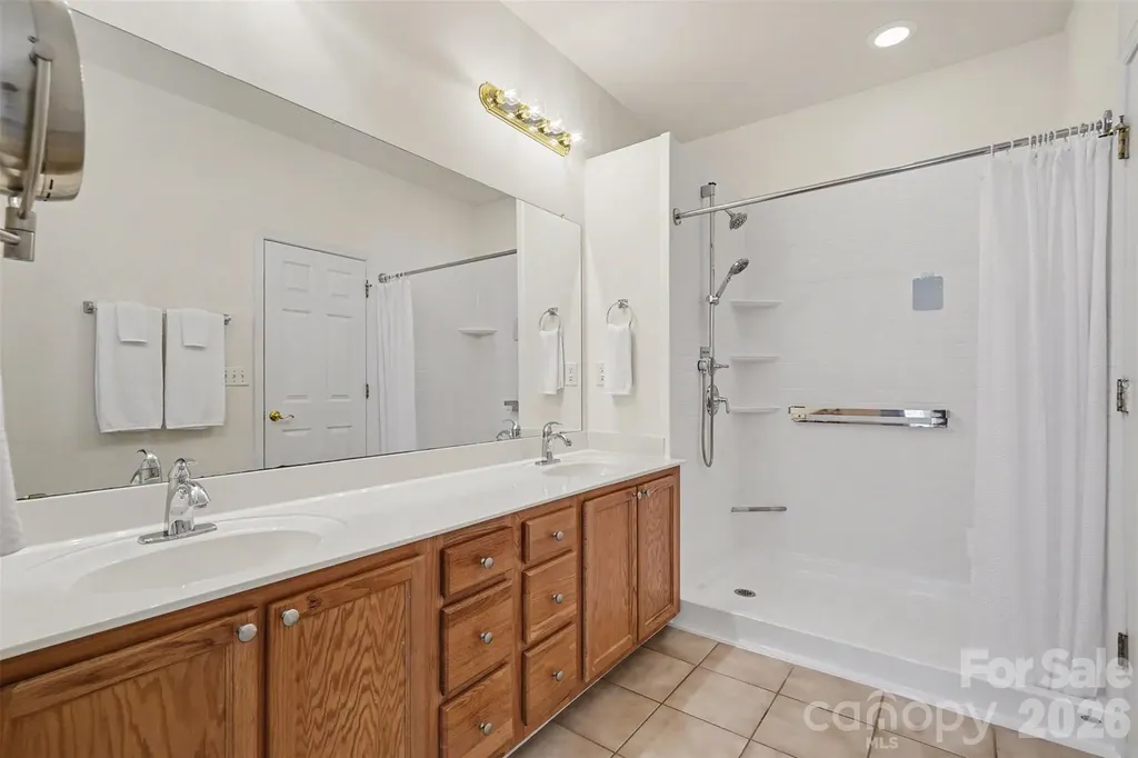 10729 Yellow Tail Court Charlotte NC 28270