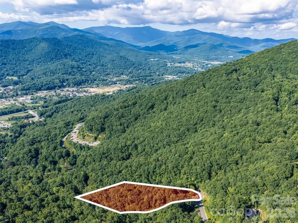 1043 Moss Creek Lane Swannanoa NC 28778