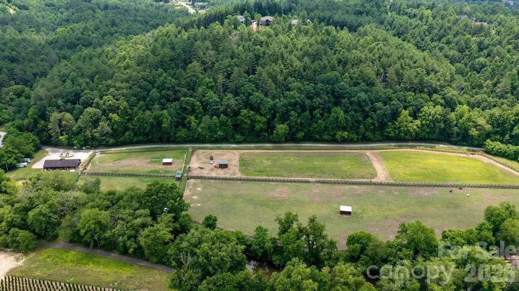 Lot 26 Round Mountain Parkway Lenoir NC 28645