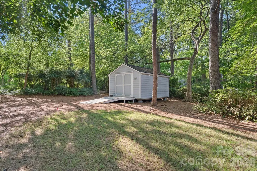 121 Lake Pine Road Mooresville NC 28117