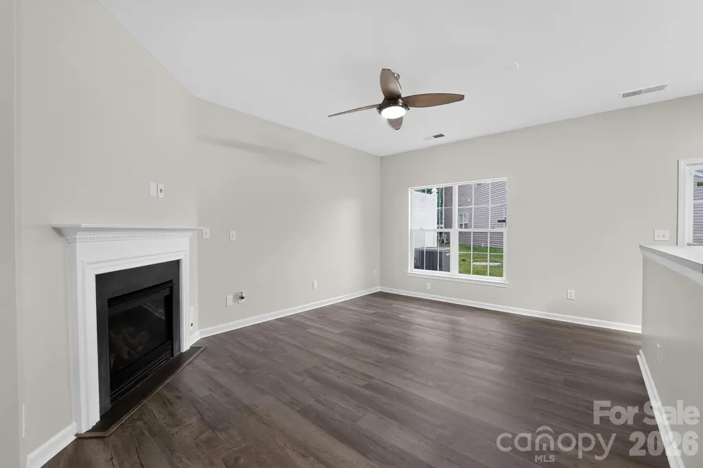 8531 Carolina Lily Lane Charlotte NC 28262