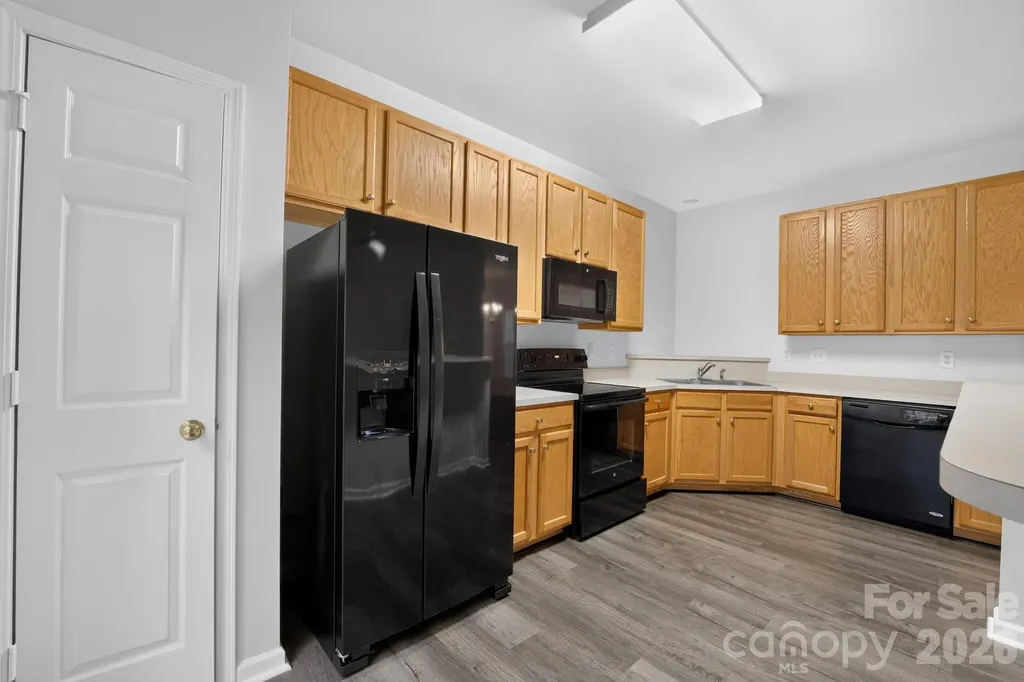 8531 Carolina Lily Lane Charlotte NC 28262