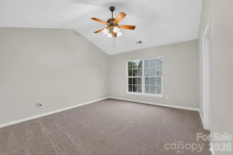 8531 Carolina Lily Lane Charlotte NC 28262