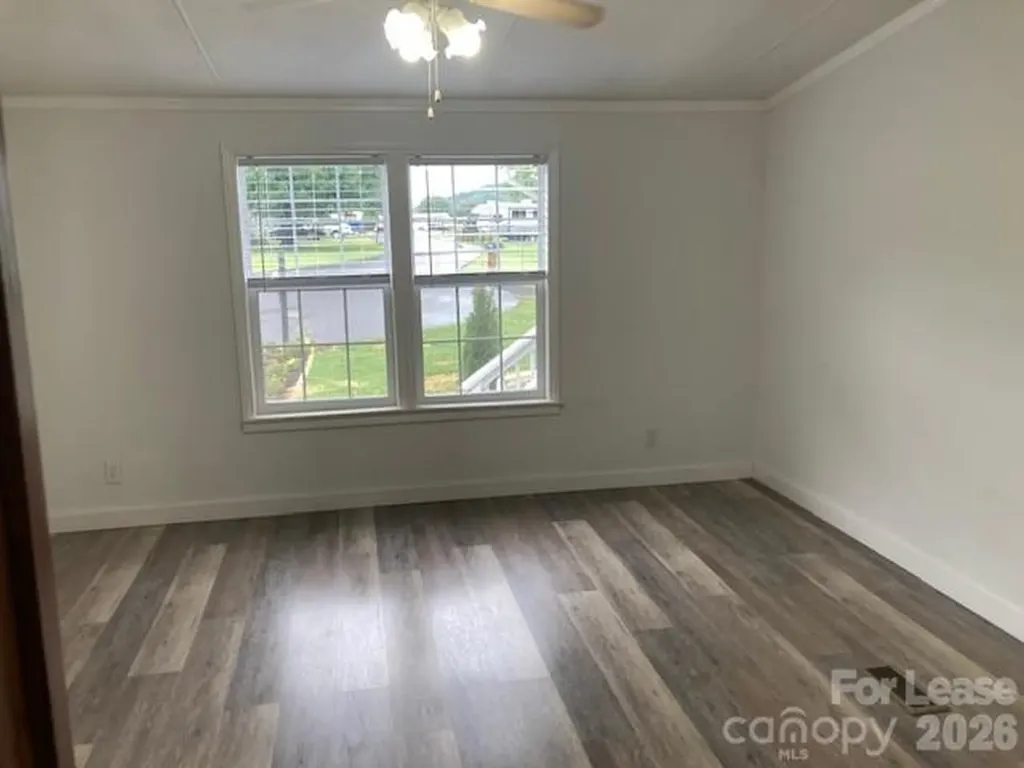 121 J F Morris Drive Waynesville NC 28786