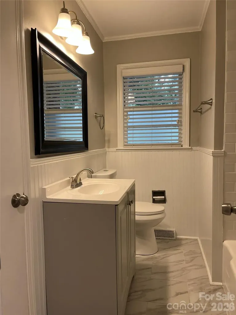 4217 Winfield Drive Charlotte NC 28205