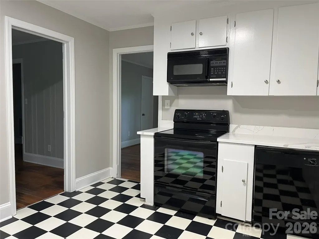 4217 Winfield Drive Charlotte NC 28205