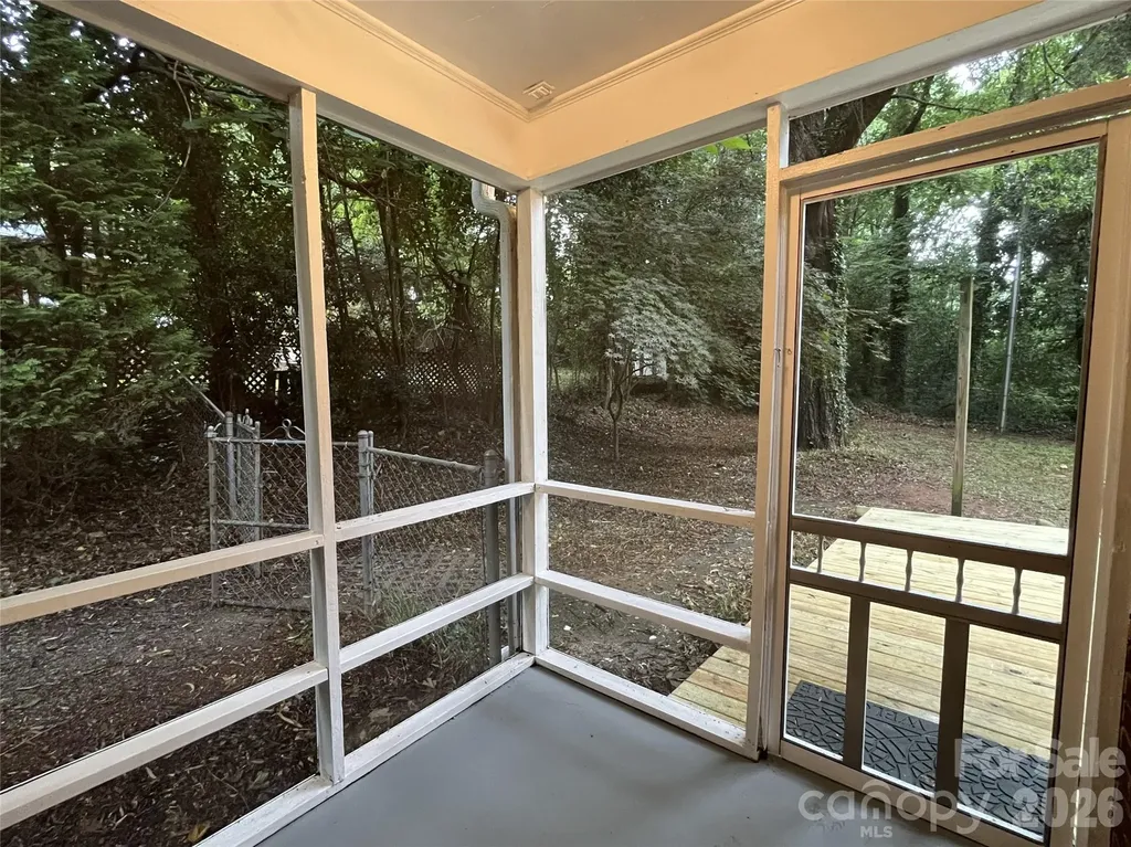 4217 Winfield Drive Charlotte NC 28205