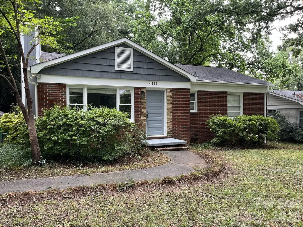 4217 Winfield Drive Charlotte NC 28205