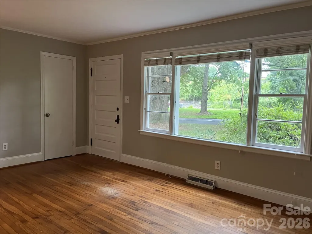 4217 Winfield Drive Charlotte NC 28205