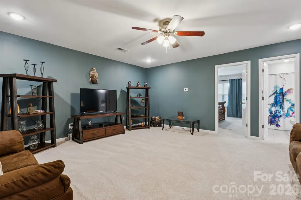 3302 Lock Erne Avenue Kannapolis NC 28081