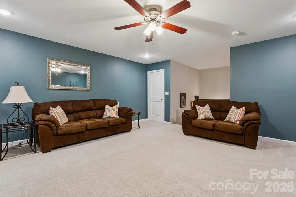 3302 Lock Erne Avenue Kannapolis NC 28081