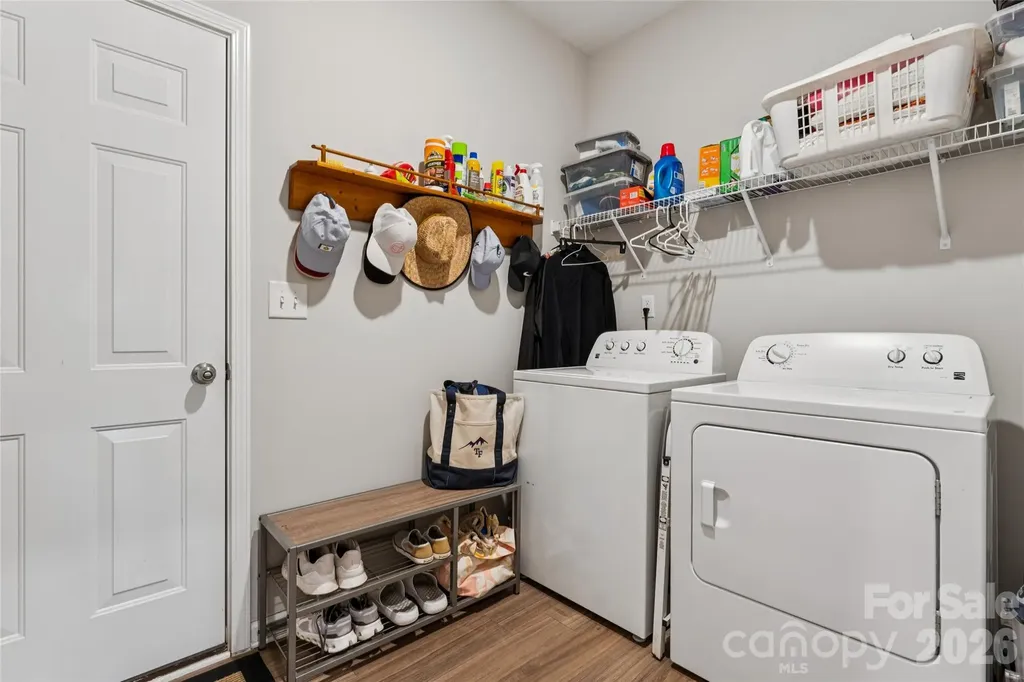 3302 Lock Erne Avenue Kannapolis NC 28081
