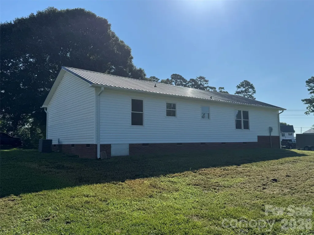 272 Shepps Boat Dock Road Lexington NC 27292