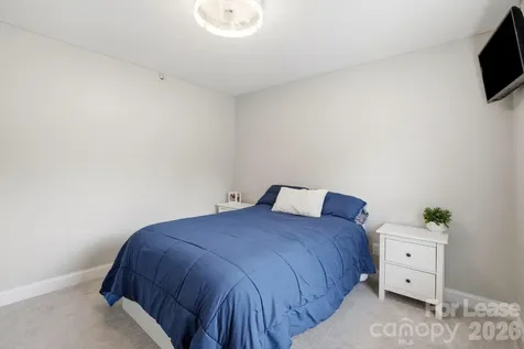 8636 Sagekirk Court Charlotte NC 28278