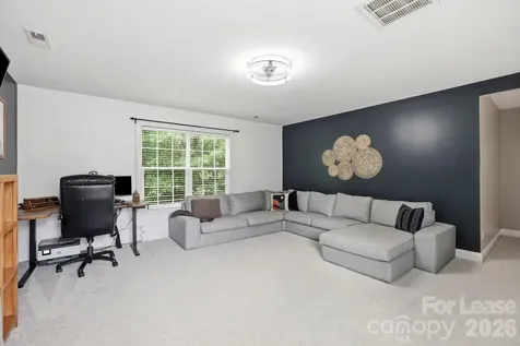 8636 Sagekirk Court Charlotte NC 28278