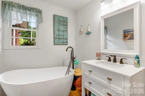 95 Pensacola Avenue Arden NC 28704