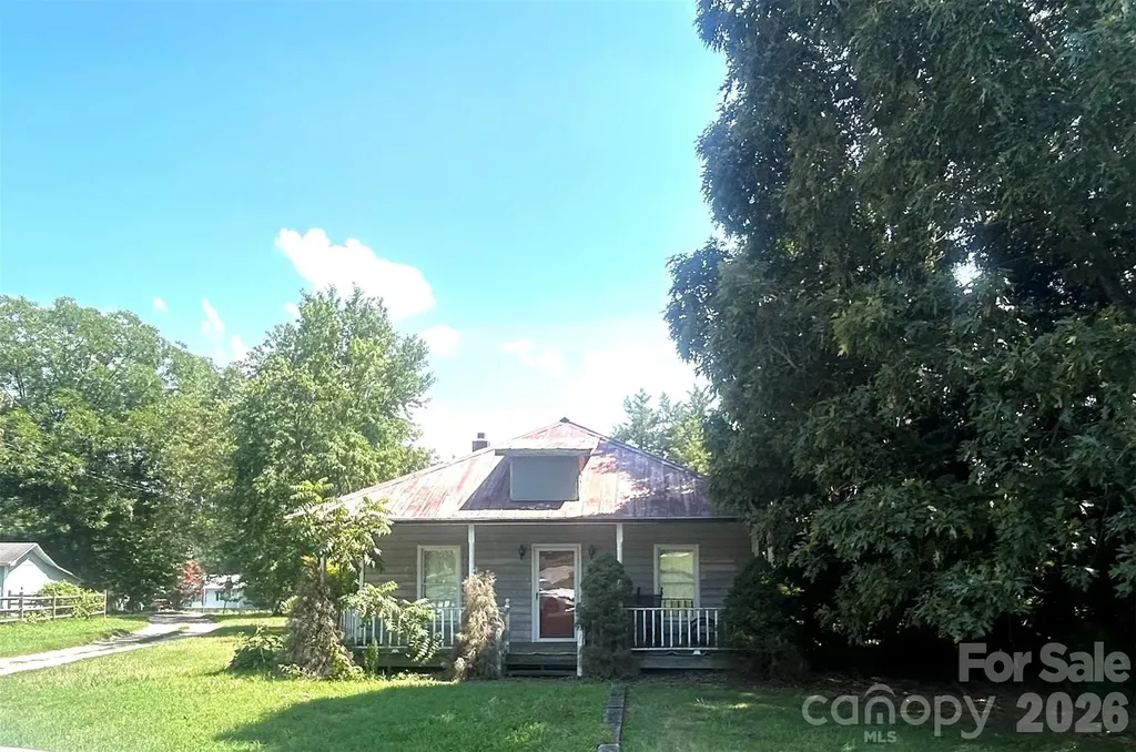 2981 W Old Nc 150 Highway Crouse NC 28033