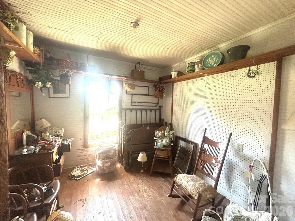 2981 W Old Nc 150 Highway Crouse NC 28033