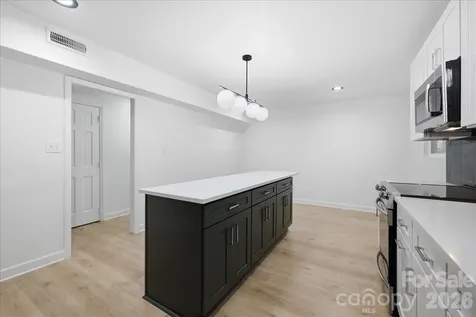 1107 Spring Fall Court Charlotte NC 28213