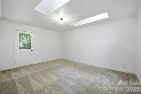 1107 Spring Fall Court Charlotte NC 28213