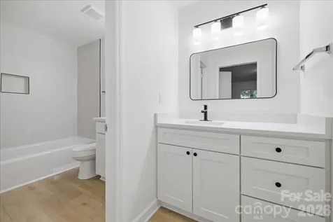 1107 Spring Fall Court Charlotte NC 28213