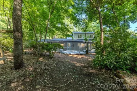 1107 Spring Fall Court Charlotte NC 28213