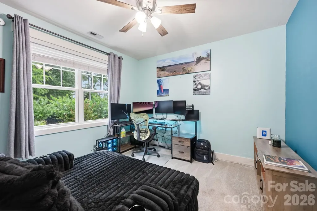 6957 Pin Oaks Drive Denver NC 28037