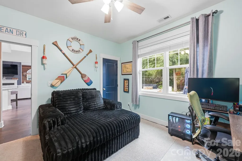 6957 Pin Oaks Drive Denver NC 28037