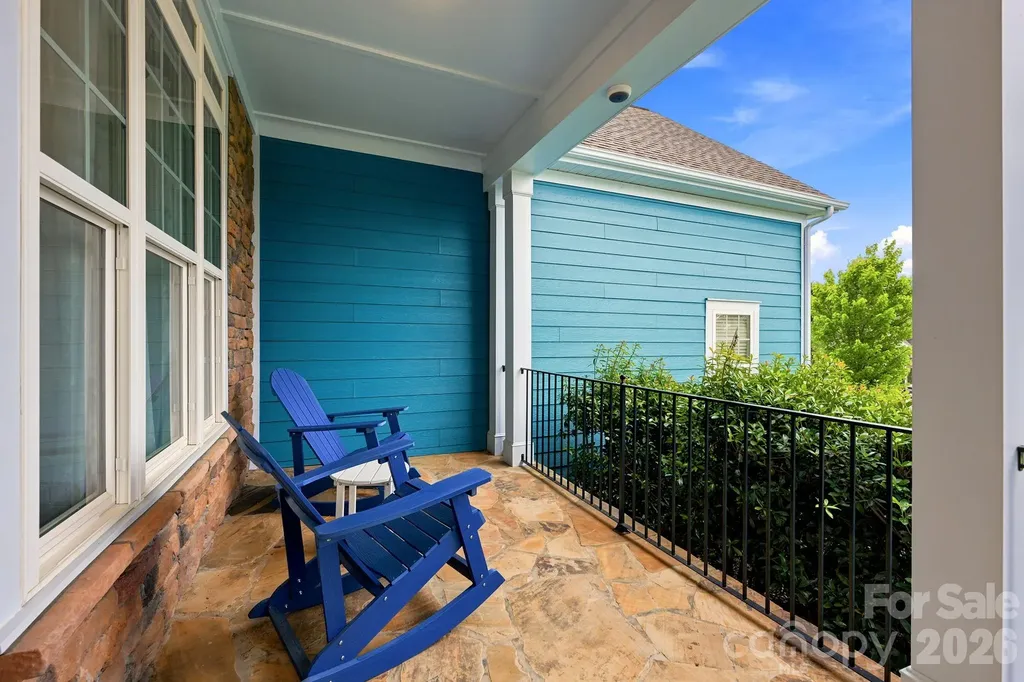 6957 Pin Oaks Drive Denver NC 28037