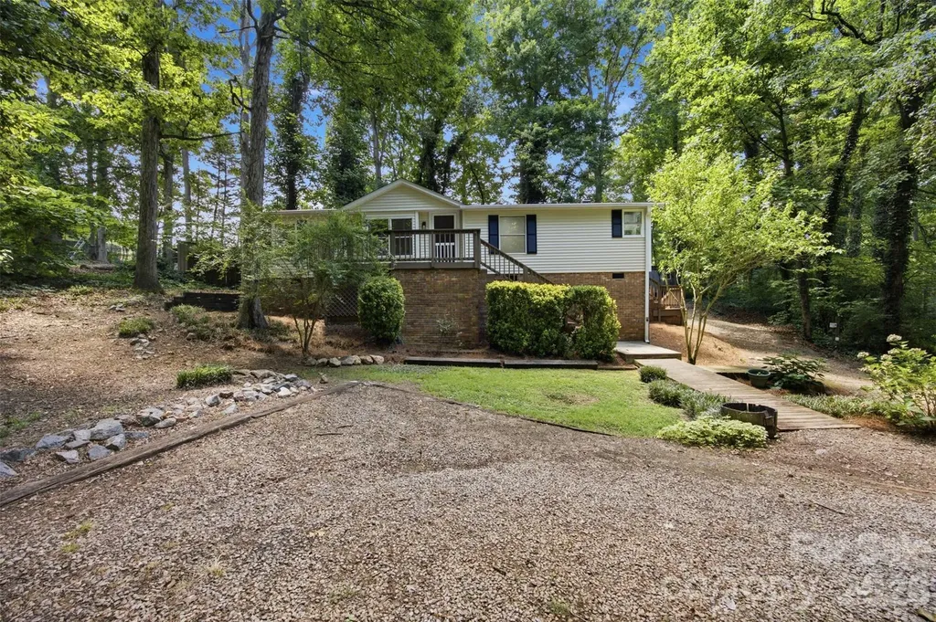 6490 Timberbrook Trail Stanley NC 28164