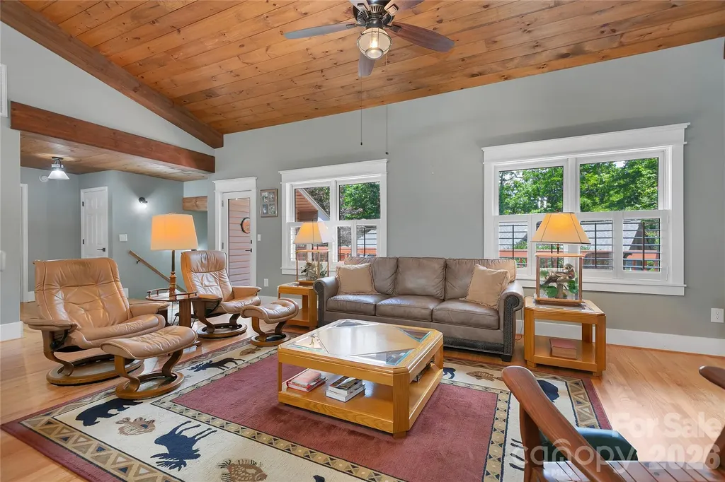 2 Duya Court Brevard NC 28712